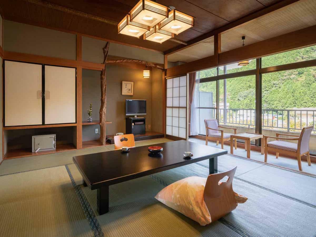 Yumoto Sakakibarakan Tsu Exterior foto