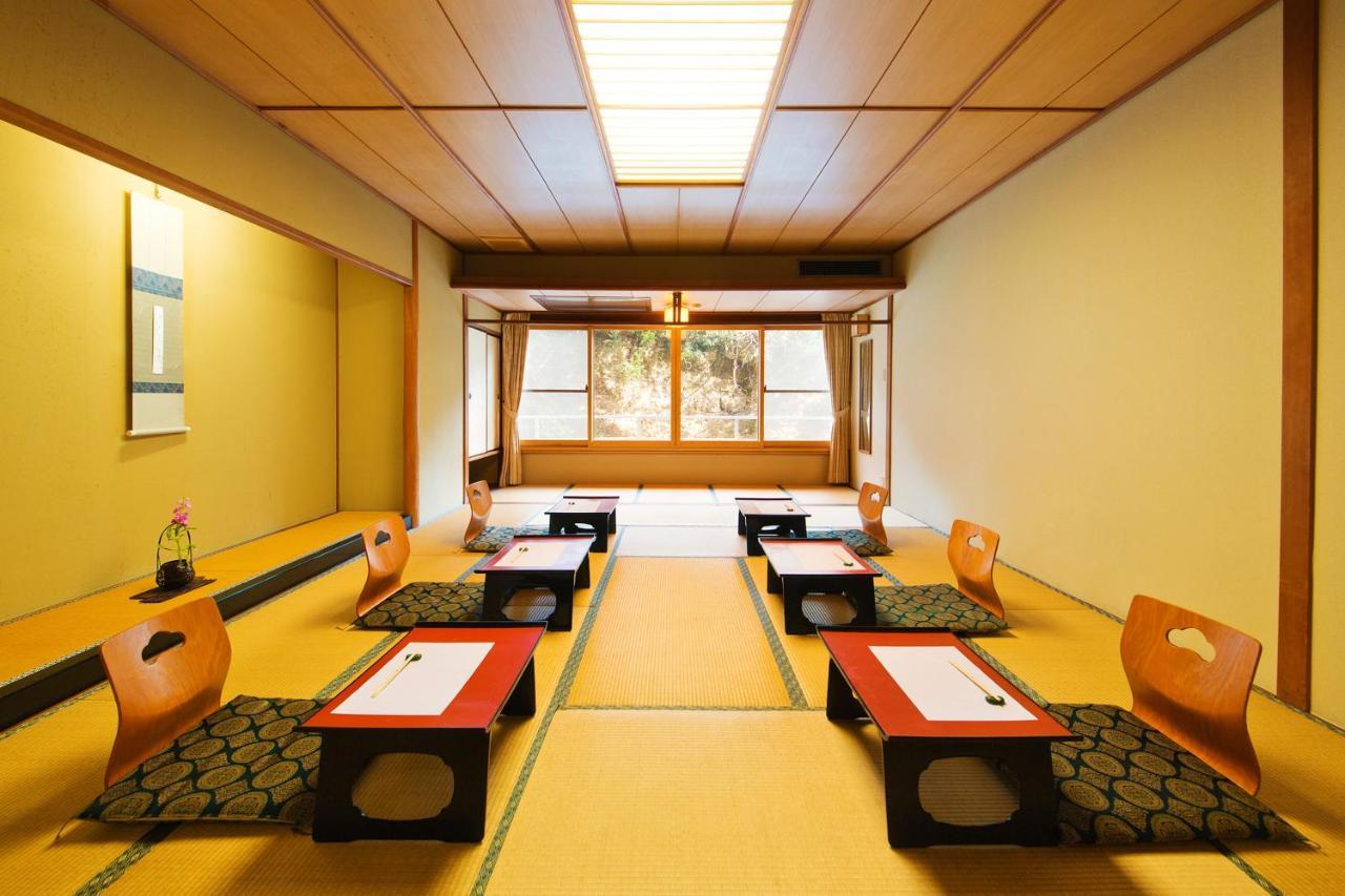 Yumoto Sakakibarakan Tsu Exterior foto