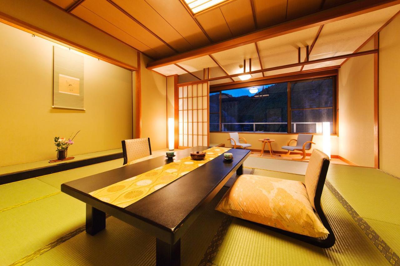 Yumoto Sakakibarakan Tsu Exterior foto